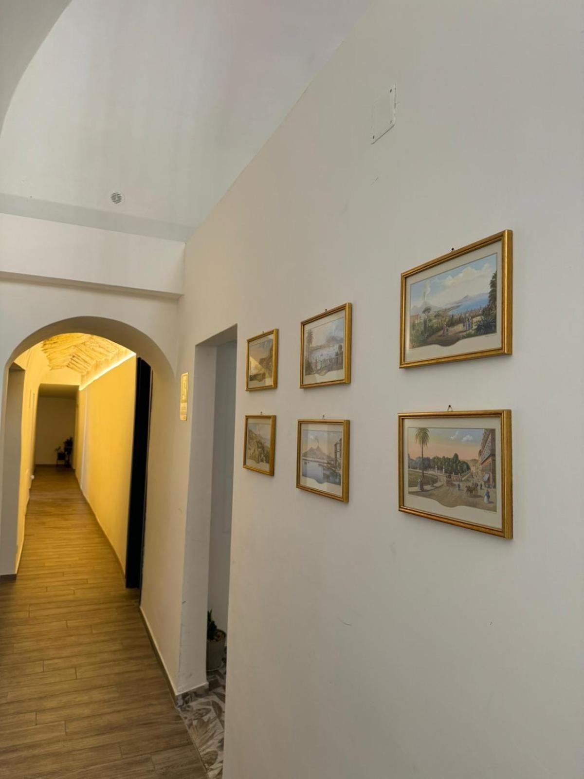 Palazzo Belmosto Naples Extérieur photo
